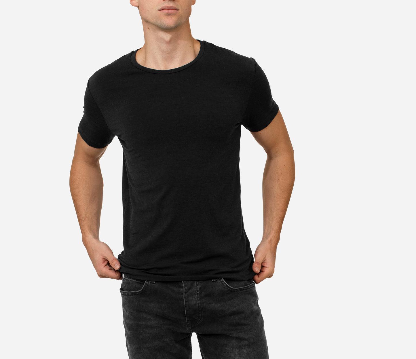 Strong Merino T-Shirt - Black